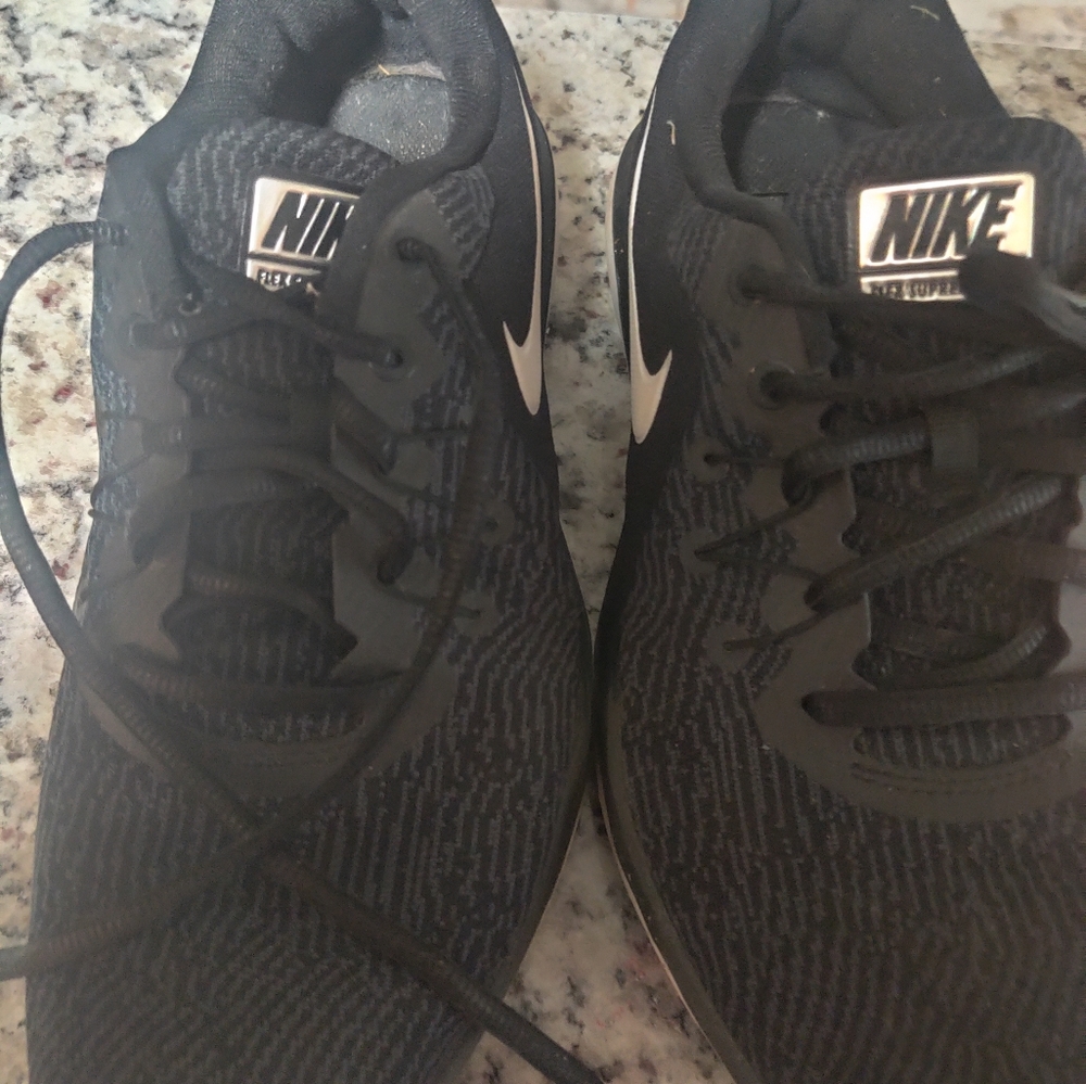 Nike Flex Supreme Tr6